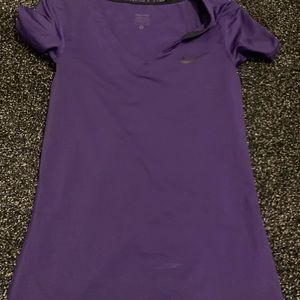 Nike dry-fit t-shirt sized small
